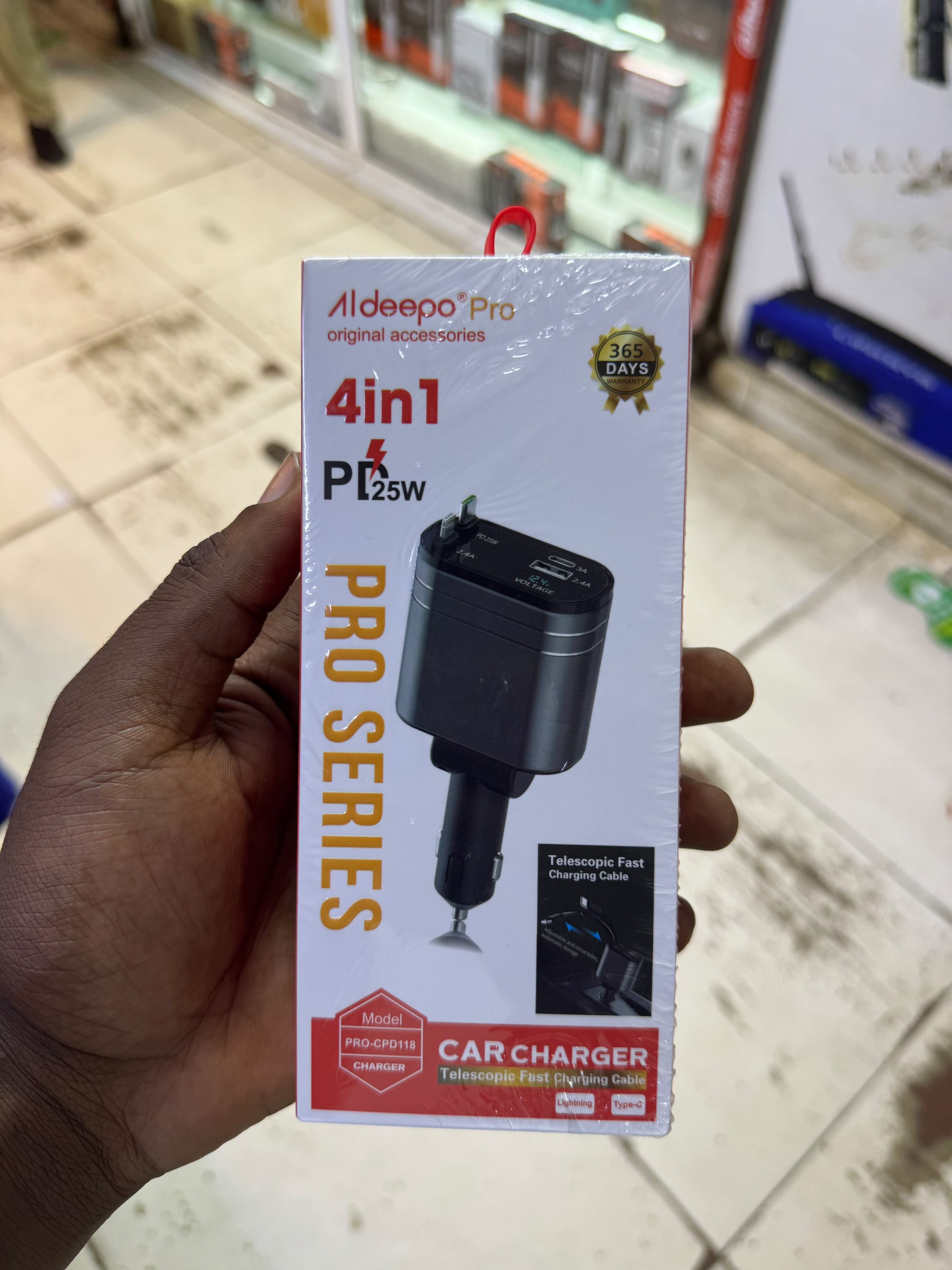 Aldeepo Pro PRO-CPD118 4-in-1 25W Retractable Fast Car Charger